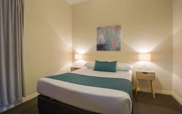 Greenways Apartments
