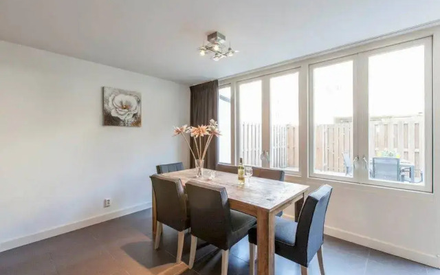 Tulip Apartment A