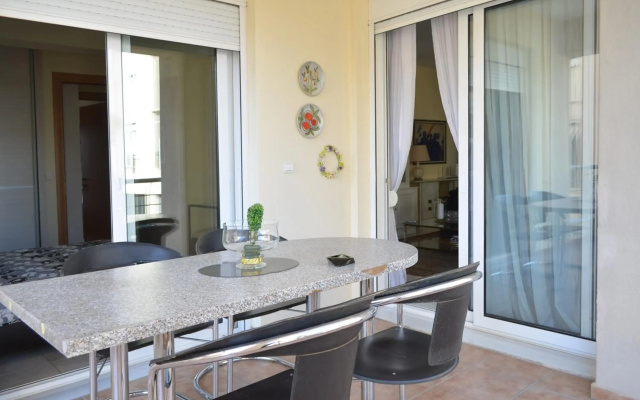 Delmare Dion apartment