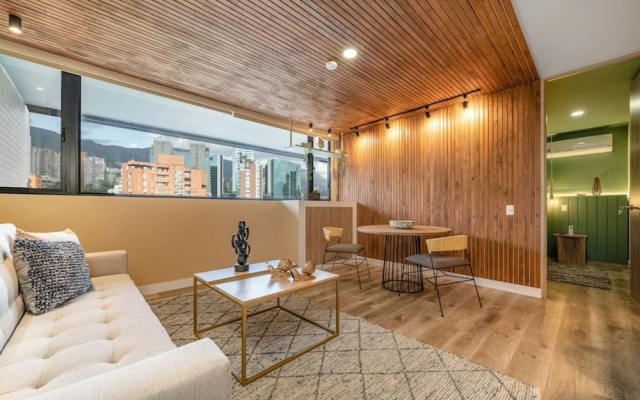 Go Living Suites - 806