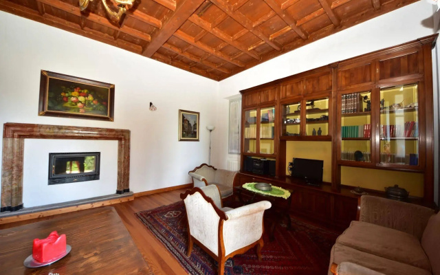 Hotel Diffuso Il Portichetto sulla collina a Vezio Perledo