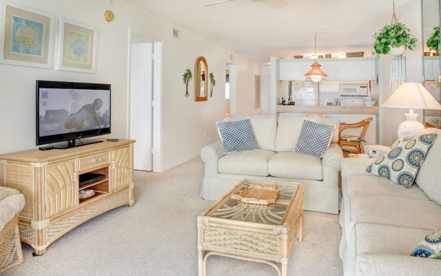 Mariner Point 1082