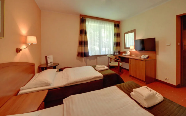 Hotel Nowa Ski