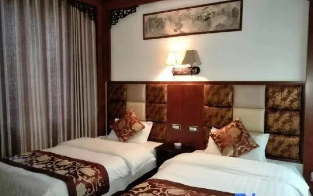 Qingyuan Motel