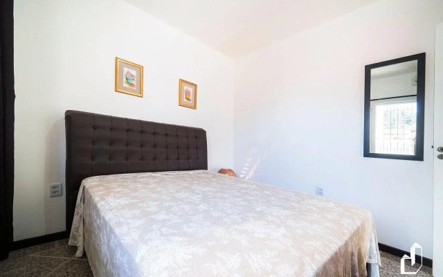 Casa 03 Dormitórios Climatizados Com Berço Incluso