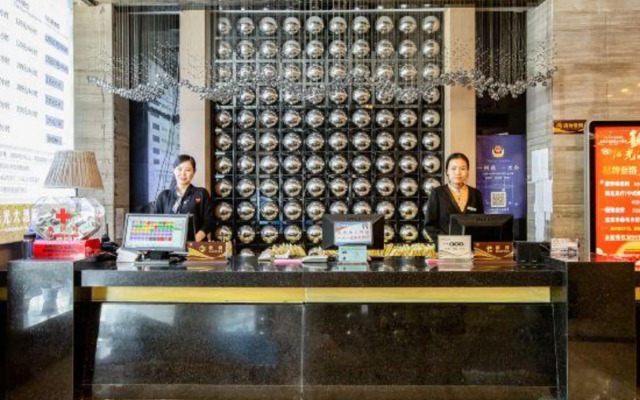 Sunshine Hotel