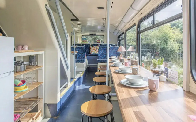 Double Decker Bus on an Alpaca Farm Sleeps 8