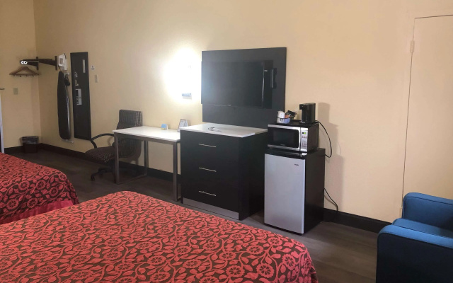 Days Inn by Wyndham Grove City Columbus South