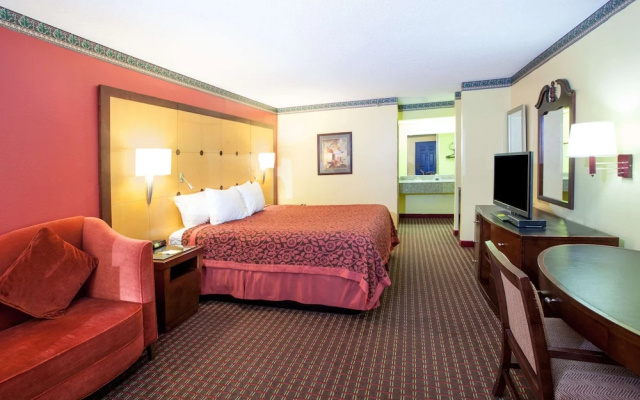 Days Inn by Wyndham Covington