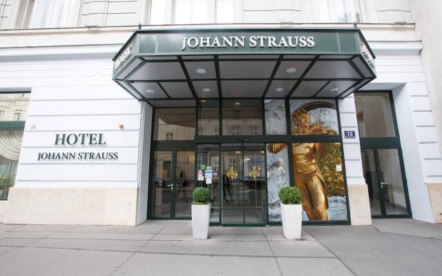 Отель Johann Strauss Австрия, Вена - - забронировать отель Johann Strauss, цены и фото номеров вид на фасад