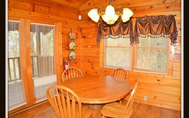 Almost Paradise - 1 Br cabin by RedAwning