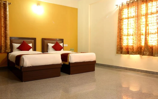 Oyo 6633 The Banjaara Suites
