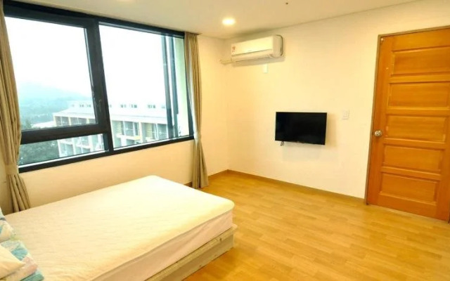 Jungmoon Family Resort