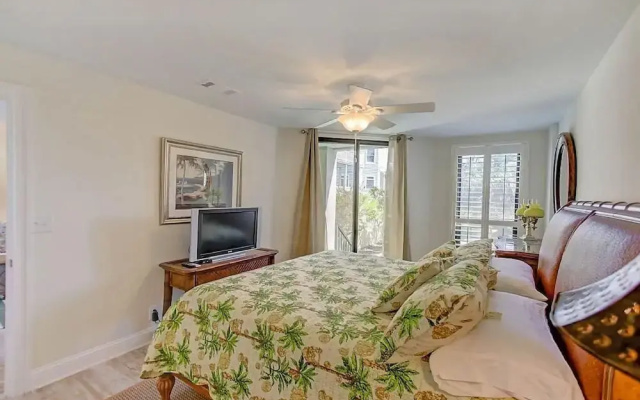 111 Summerhouse Villa