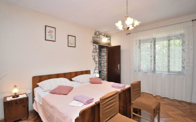 Apartment Lucija
