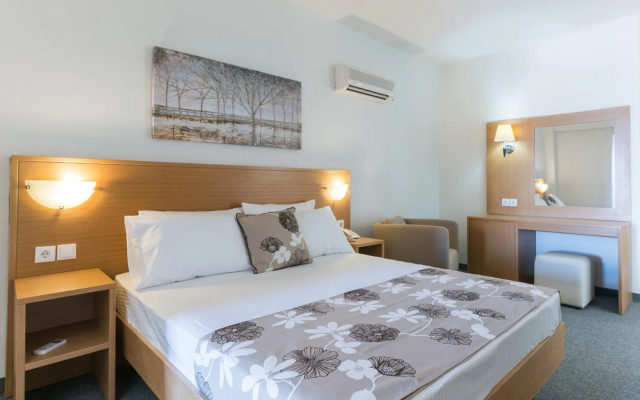 City Center Hotel