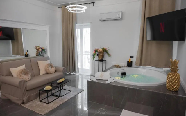Nm Luxury Suites (Adults Only)