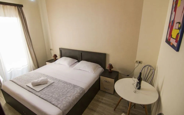 K-Pax Hotel