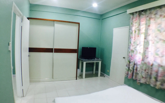 Beach Garden Hotel