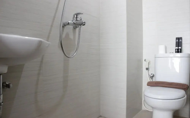 Gorgeous Studio Gateway Pasteur Apartment with Mountain View