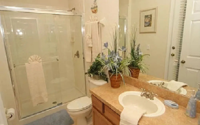 The Vacation Home Store