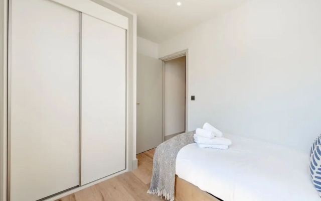 Refined London Haven