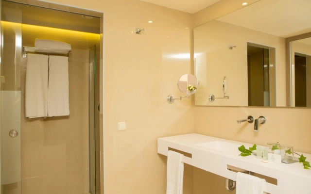 Hotel Sabina & Suites