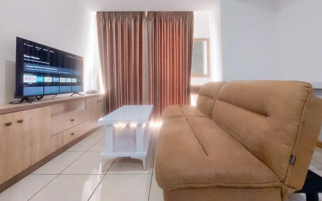 Comfy 1Br Apartment At M-Town Residence