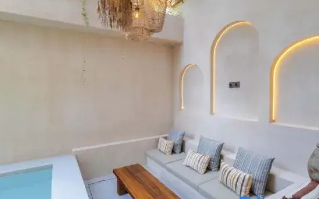 Villa San Miguel by Pertama Stay