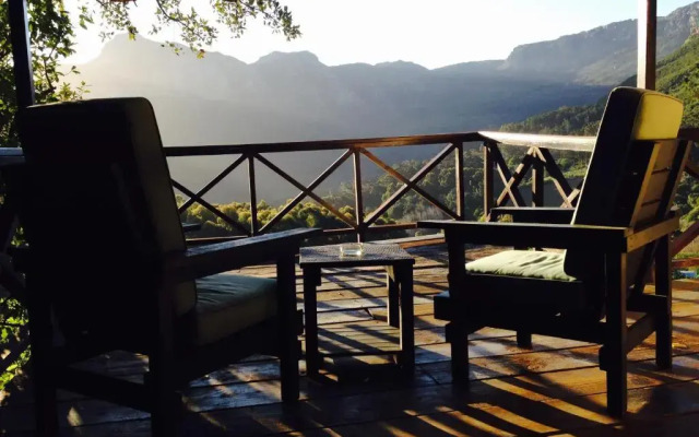 Silvermist Mountain Lodge and Wine Estate
