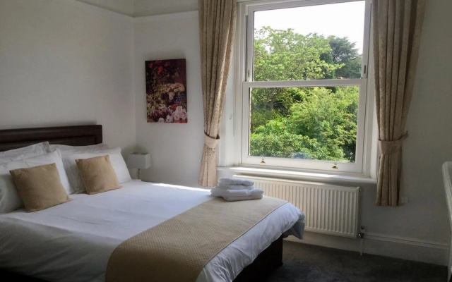 Croham Park Bed & Breakfast