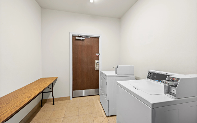 Americas Best Value Inn Somerville