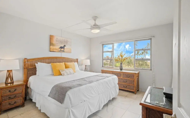 Menehune Shores 421 2 Bedroom Condo