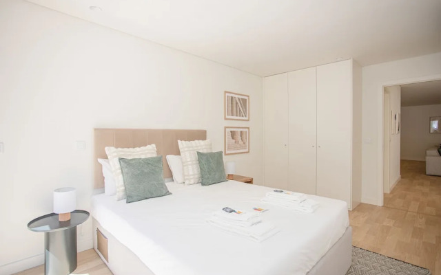 Liiiving - City Design Apartment C
