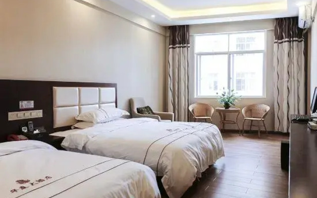Huating Hotel