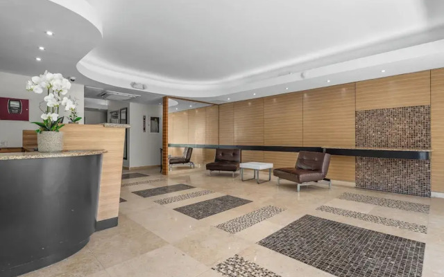 Olimpo Court by Otium