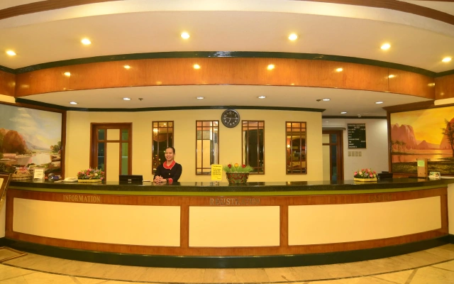 Holiday Plaza Hotel - Cebu