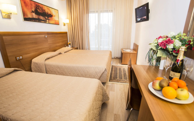 Pefka Hotel