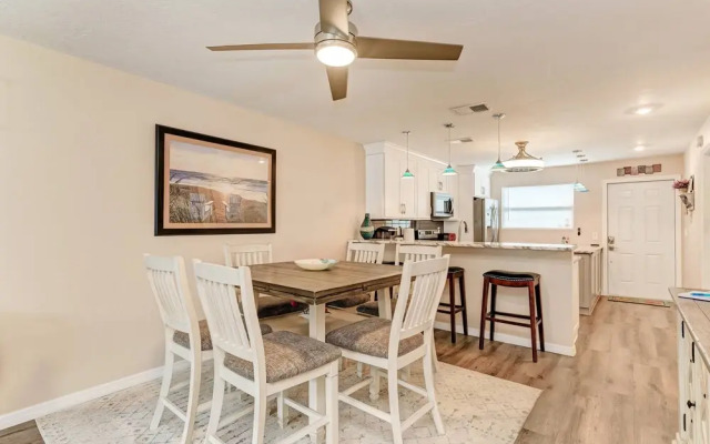 Anna Maria Island Sunshine Kiss Villa