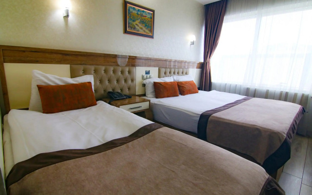 Grand Zara Otel