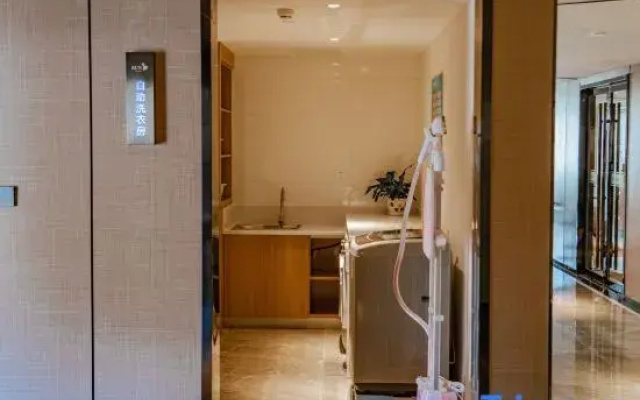 Shangrun Hotel (Yancheng Wuzhou International Plaza Yingbin Bridge)