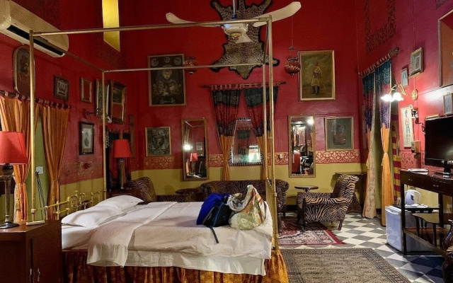 Hotel Bhairon Vilas