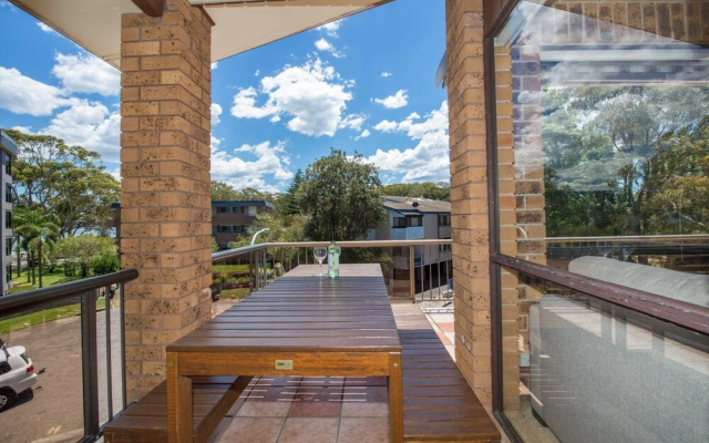 Columbia Close 2/9 - Nelson Bay