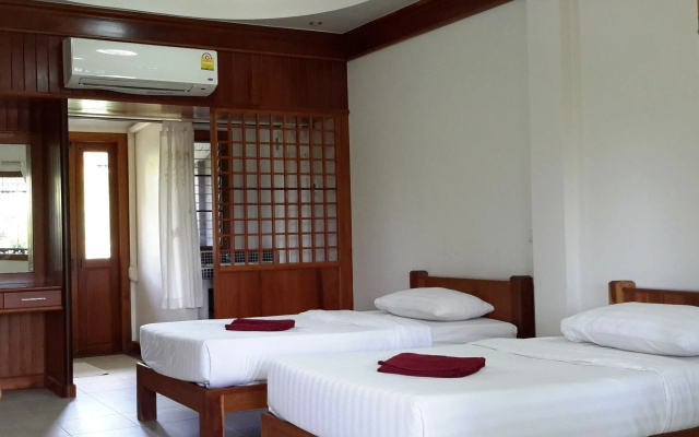 Phuphan Park Hotel