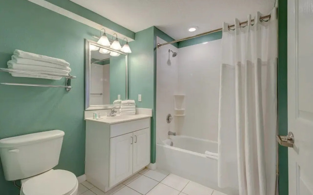 Ocean Walk 2424b