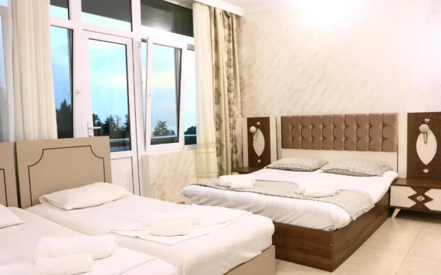 Rainbow Rooms Apart Hotel