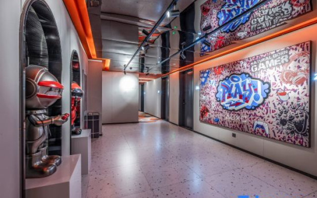 Yunik Esports Hotel (Urumqi Nanhu Square Subway Station Branch)