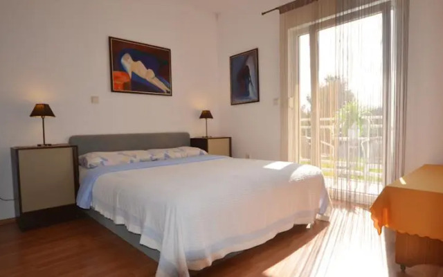 Cuvi Apartment