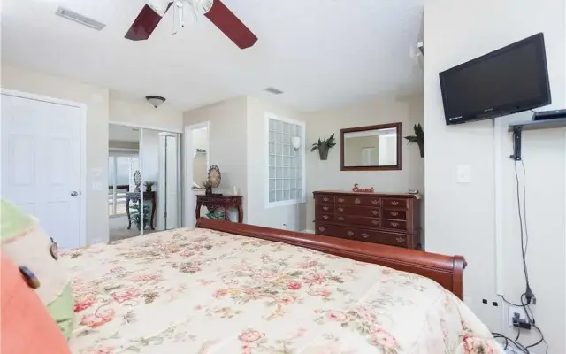 Surfside Six E - Two Bedroom Condo