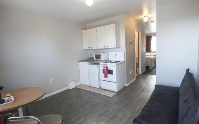 Bluenose Inn and Suites